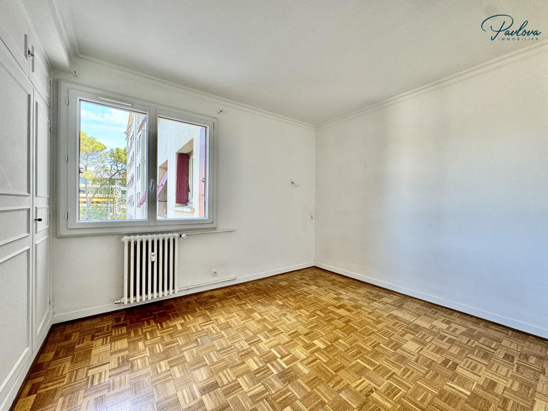 Appartement - 102 m² - 4 pièces