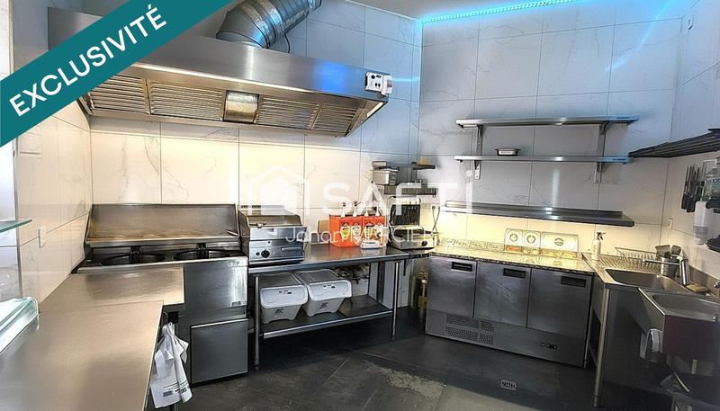 Local commercial - 200 m² - 4 pièces