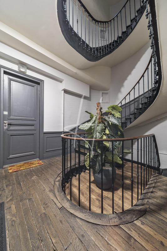 Appartement - 92 m² - 4 pièces