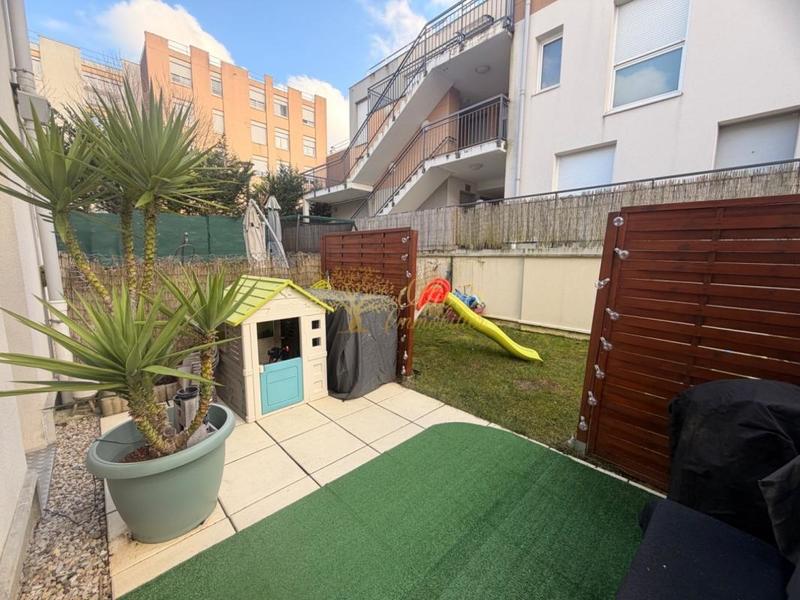 Appartement - 65 m² - 3 pièces