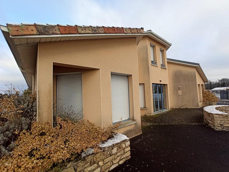 Fonds de commerce - 182 m²