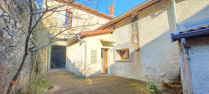 Maison - 150 m² - 5 pièces