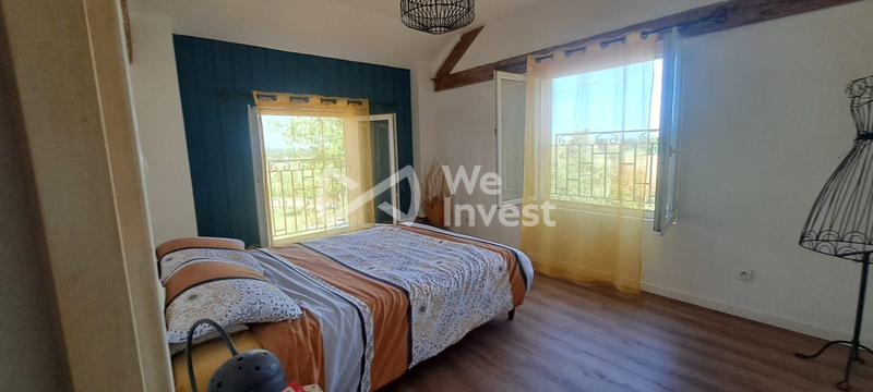 Maison - 246 m² - 12 pièces