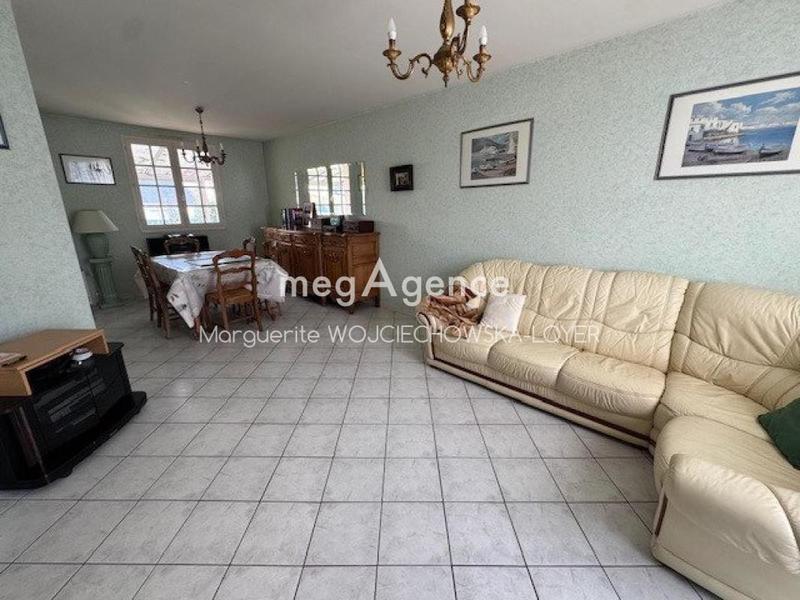 Maison traditionnelle - 90 m² - 5 pièces