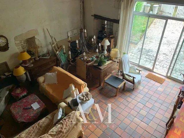 Maison - 115 m² - 6 pièces