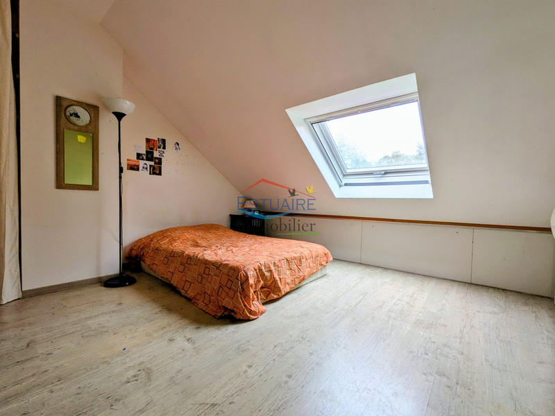 Maison traditionnelle - 178 m² - 8 pièces