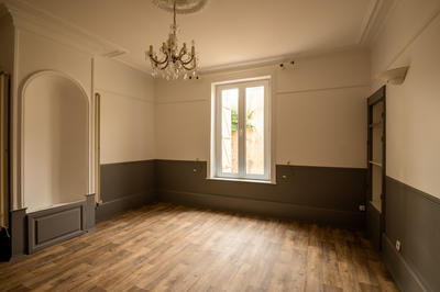 Immeuble - 330 m² - 14 pièces