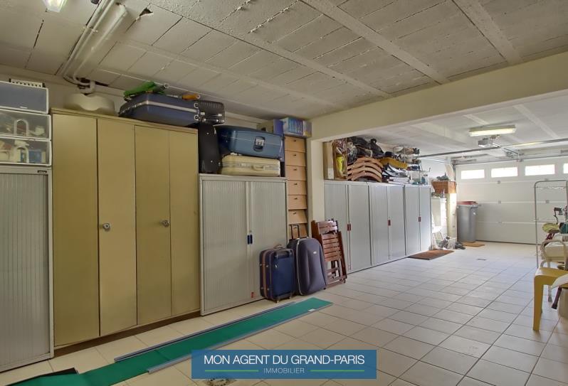 Maison - 300 m² - 10 pièces