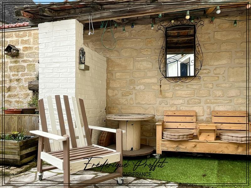 Maison - 121 m² - 5 pièces