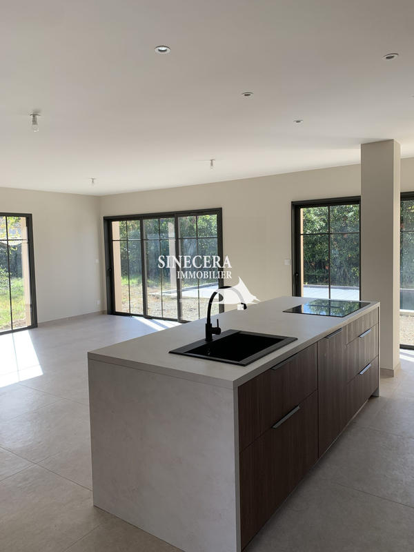 Maison - 172 m² - 6 pièces