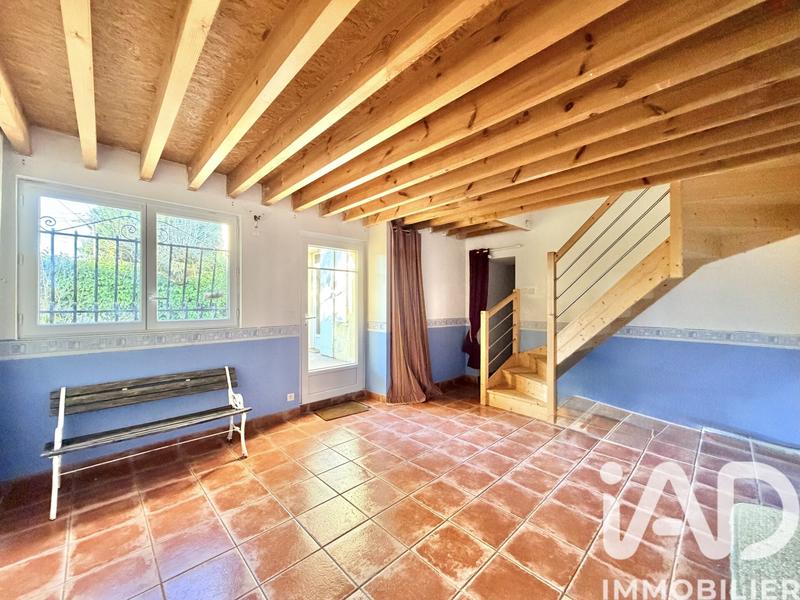 Maison - 210 m² - 6 pièces