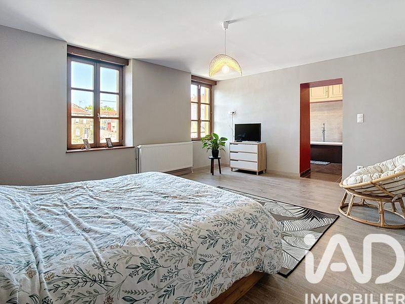 Maison - 226 m² - 6 pièces