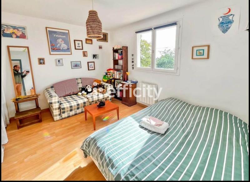 Maison - 160 m² - 5 pièces