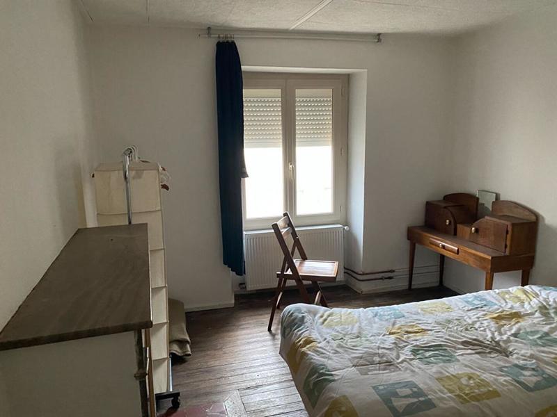 Maison - 235 m² - 9 pièces