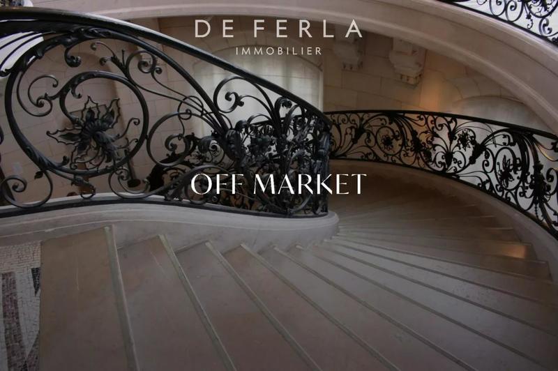 Appartement - 319 m² - 8 pièces