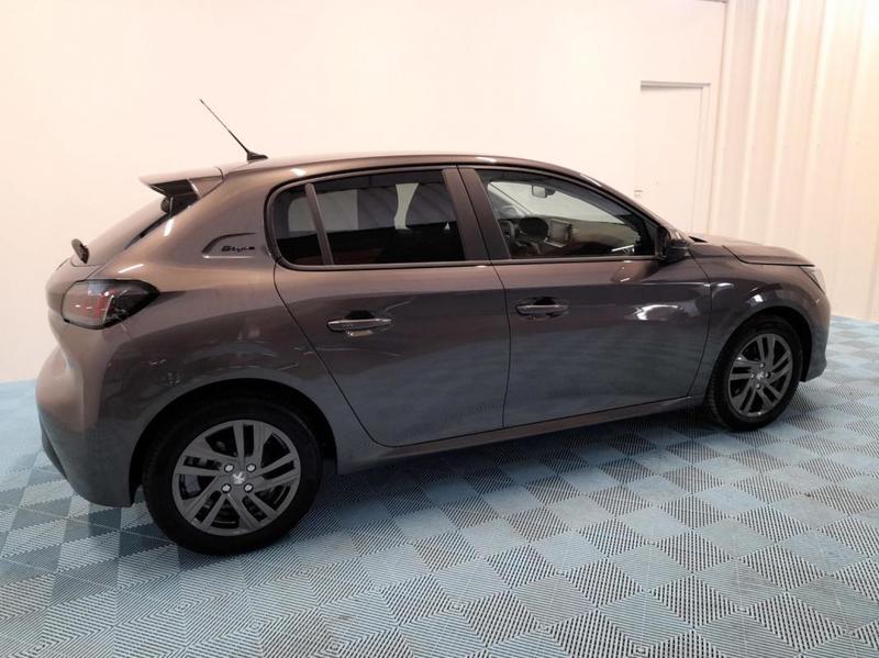 Peugeot 208 PureTech 100 s&amp;S Bvm6 Style