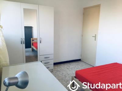 Chambre - 16 m² - 1 pièce