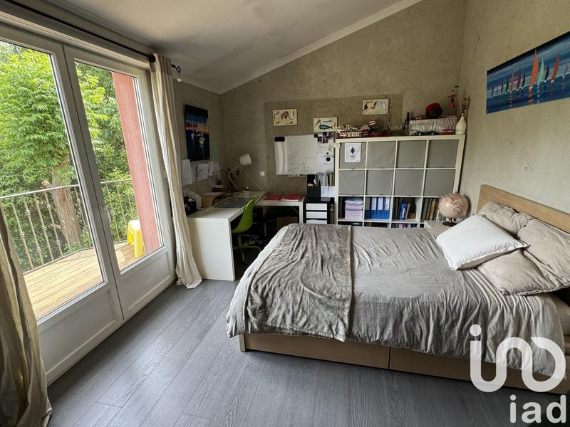 Maison - 213 m² - 6 pièces