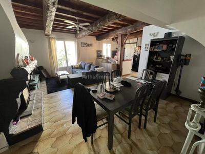 Maison - 99 m² - 4 pièces