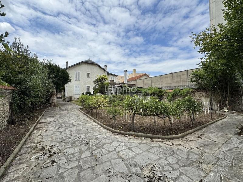 Immeuble - 400 m² - 10 pièces