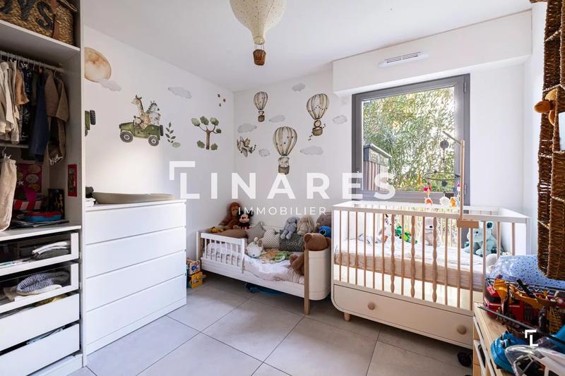 Appartement - 82 m² - 3 pièces