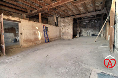Maison ancienne - 219 m² - 1 pièce