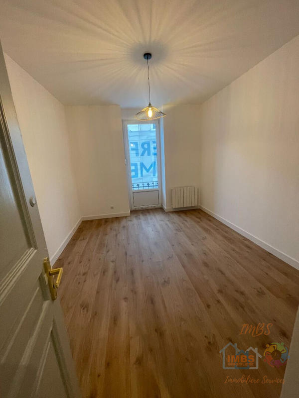 Appartement - 97 m² - 4 pièces