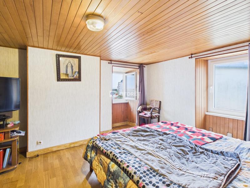 Maison - 80 m² - 5 pièces