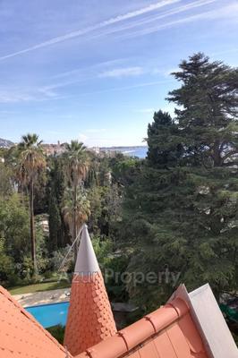 Appartement - 115 m² - 4 pièces