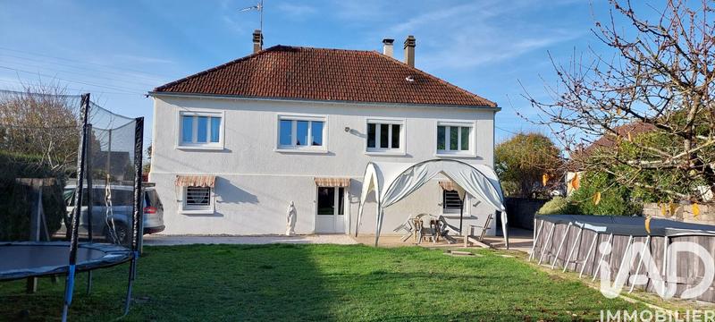 Maison - 161 m² - 6 pièces