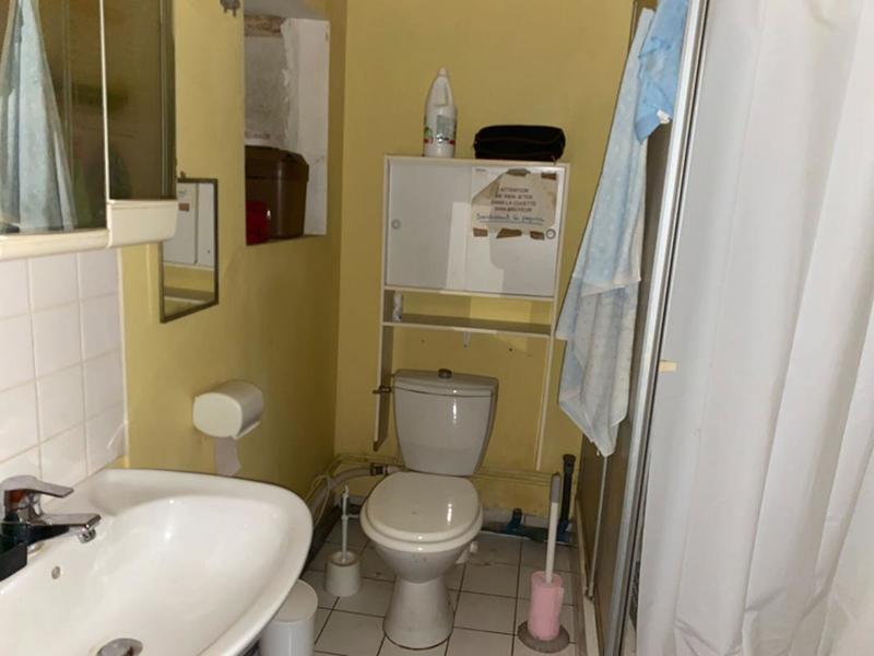 Maison - 235 m² - 9 pièces