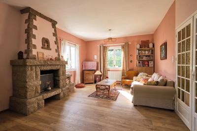 Maison traditionnelle - 103 m² - 5 pièces