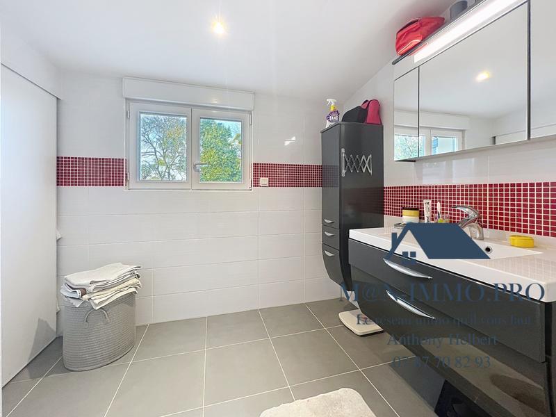 Maison - 150 m² - 5 pièces