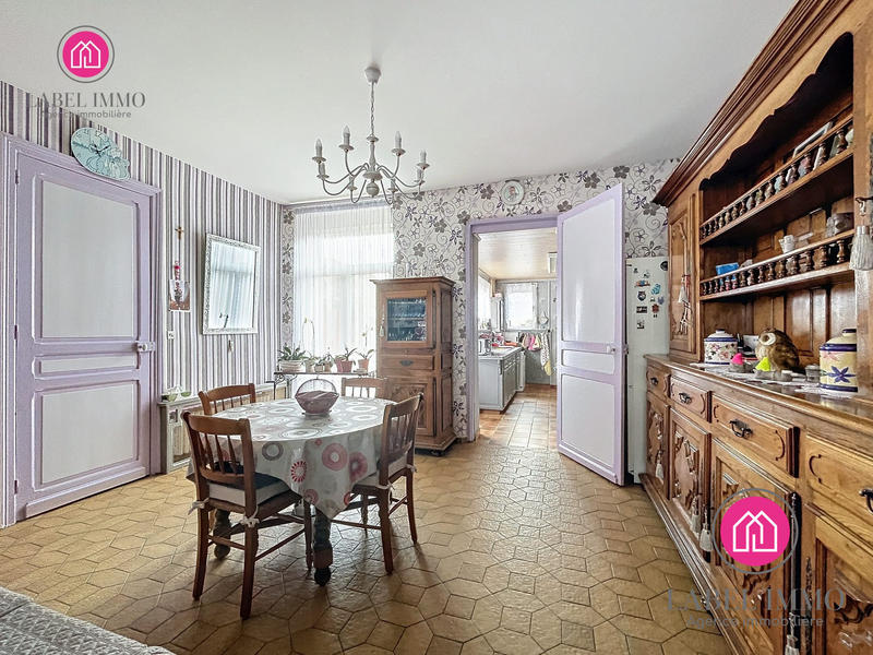 Maison ancienne - 174 m² - 7 pièces