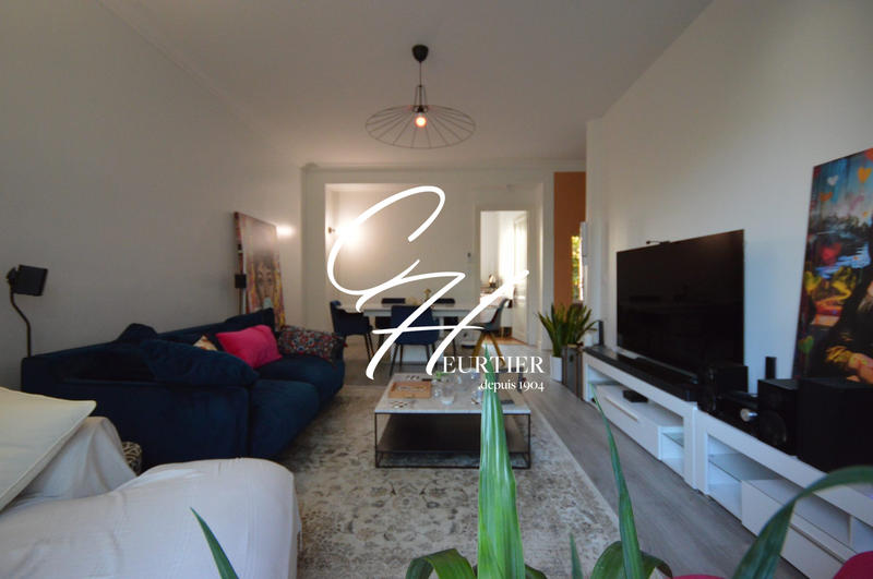 Appartement - 83 m² - 3 pièces