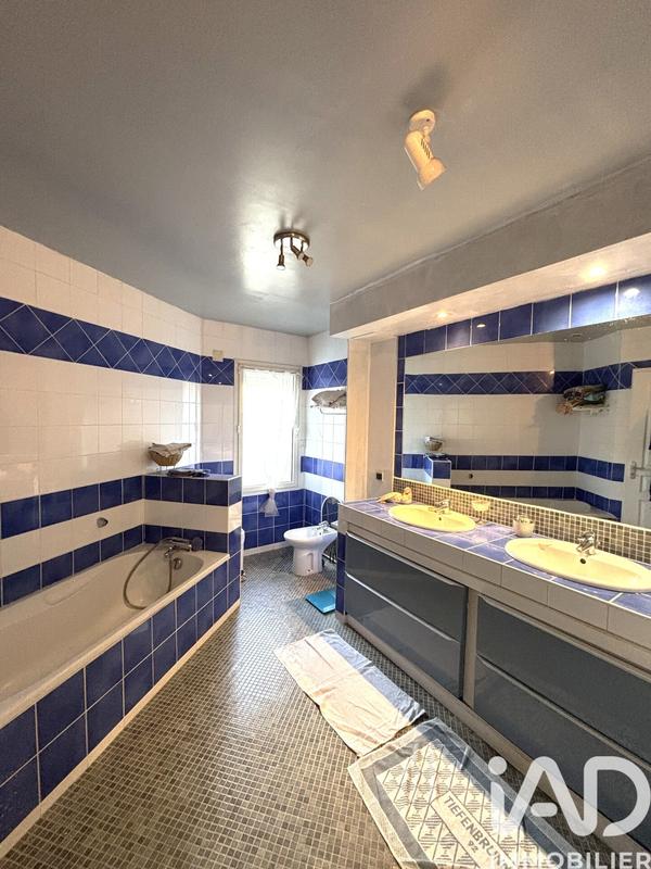 Maison - 173 m² - 6 pièces