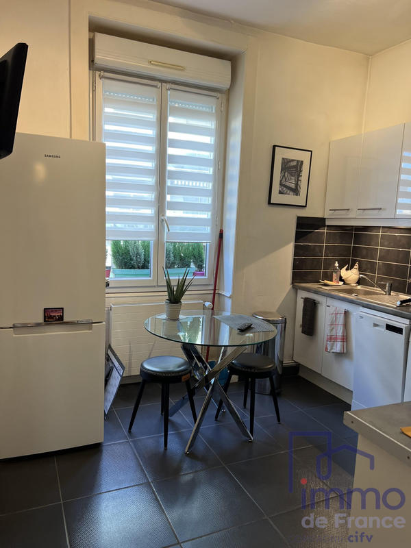 Appartement - 98 m² - 4 pièces