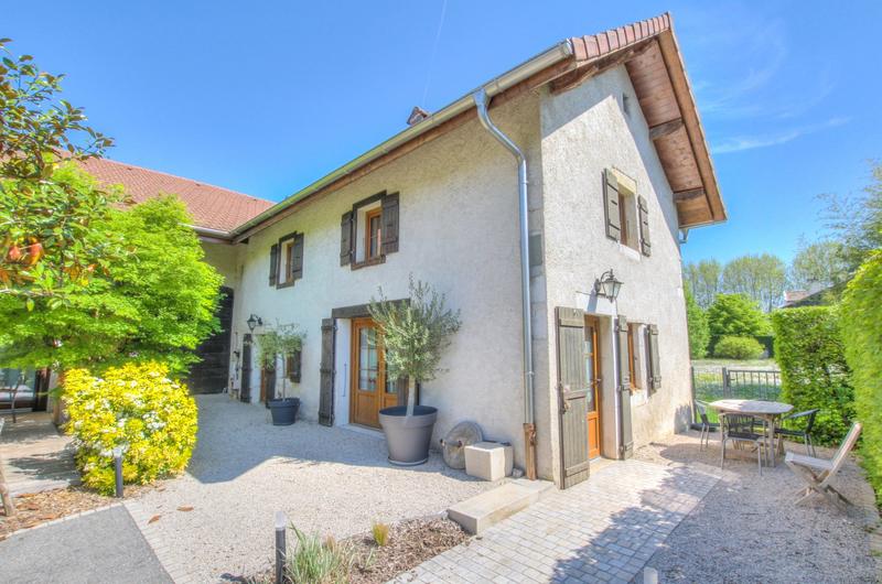 Ferme - 325 m² - 8 pièces