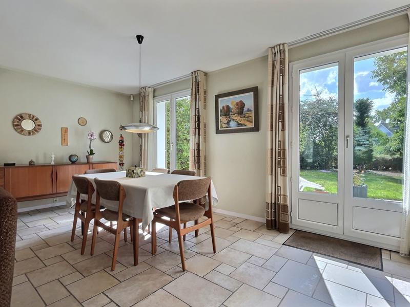 Maison - 140 m² - 6 pièces