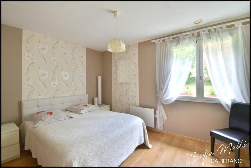 Maison - 143 m² - 6 pièces