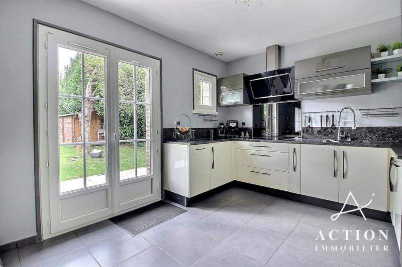 Maison - 120 m² - 6 pièces