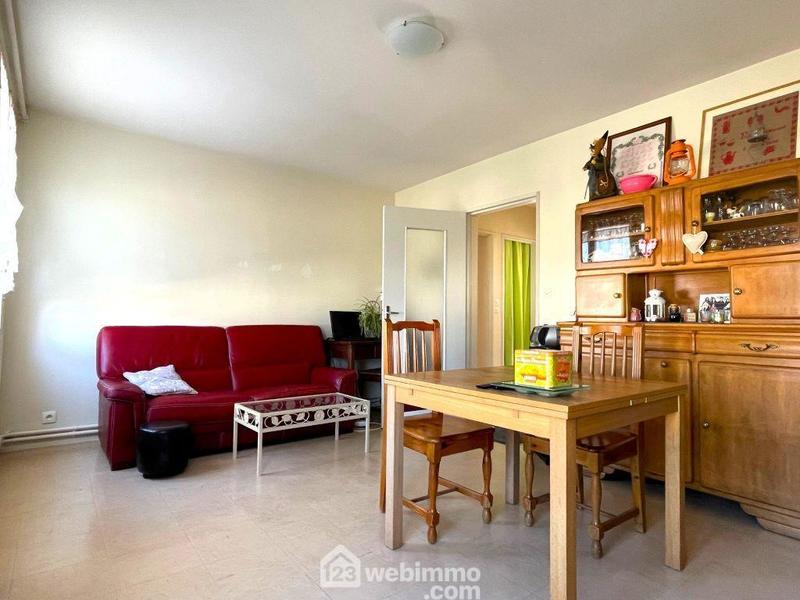 Appartement - 76 m² - 4 pièces