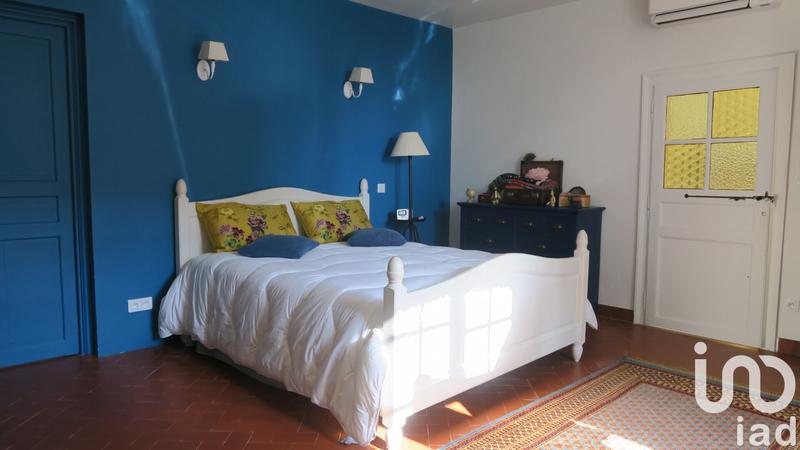 Maison - 250 m² - 8 pièces