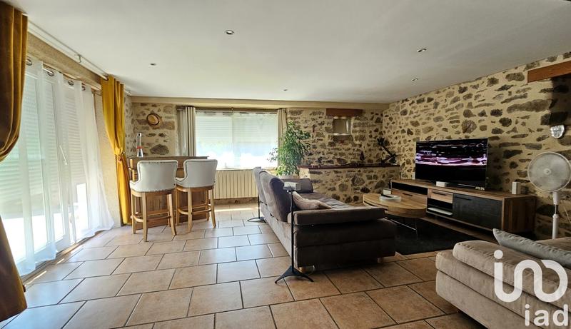 Maison - 180 m² - 7 pièces