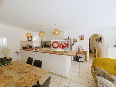 Villa - 156 m² - 8 pièces