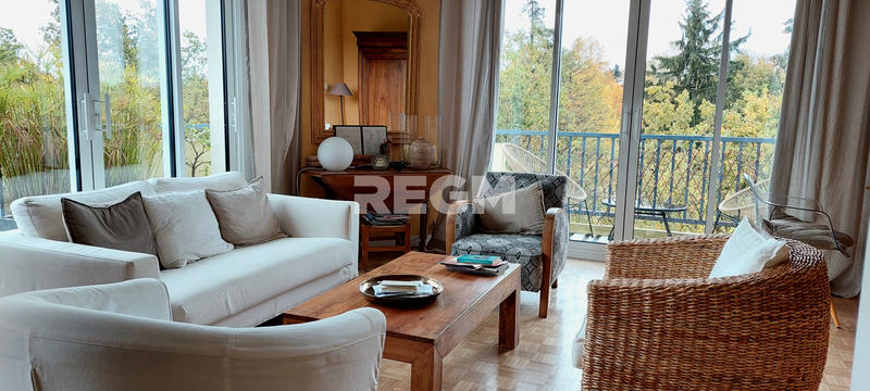 Appartement - 104 m² - 4 pièces