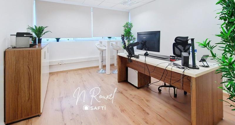 Local commercial - 50 pièces