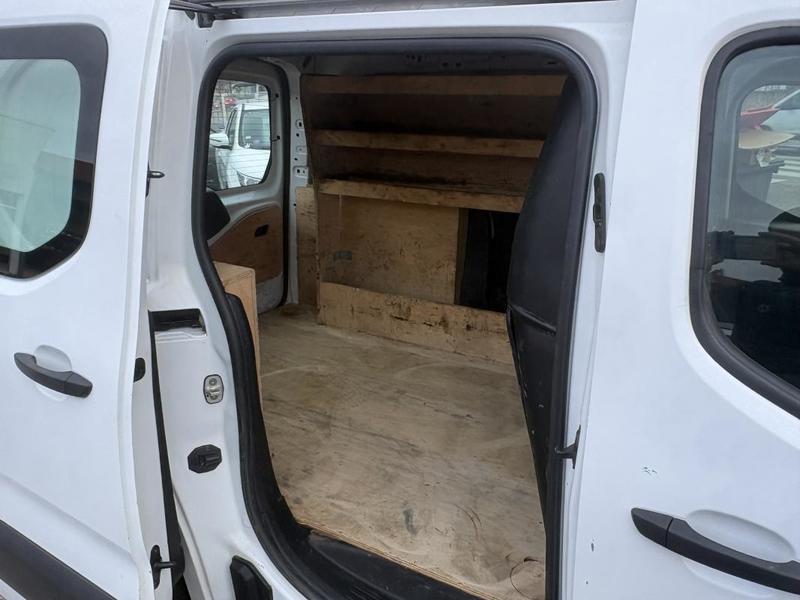 Peugeot Partner Hdi 102 Cv Prenium Asphalt