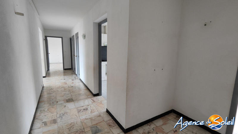 Appartement - 90 m² - 3 pièces