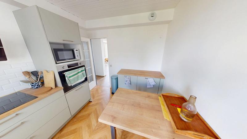 Appartement - 85 m² - 3 pièces